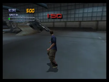 Tony Hawk's Pro Skater 2 (Europe) screen shot game playing